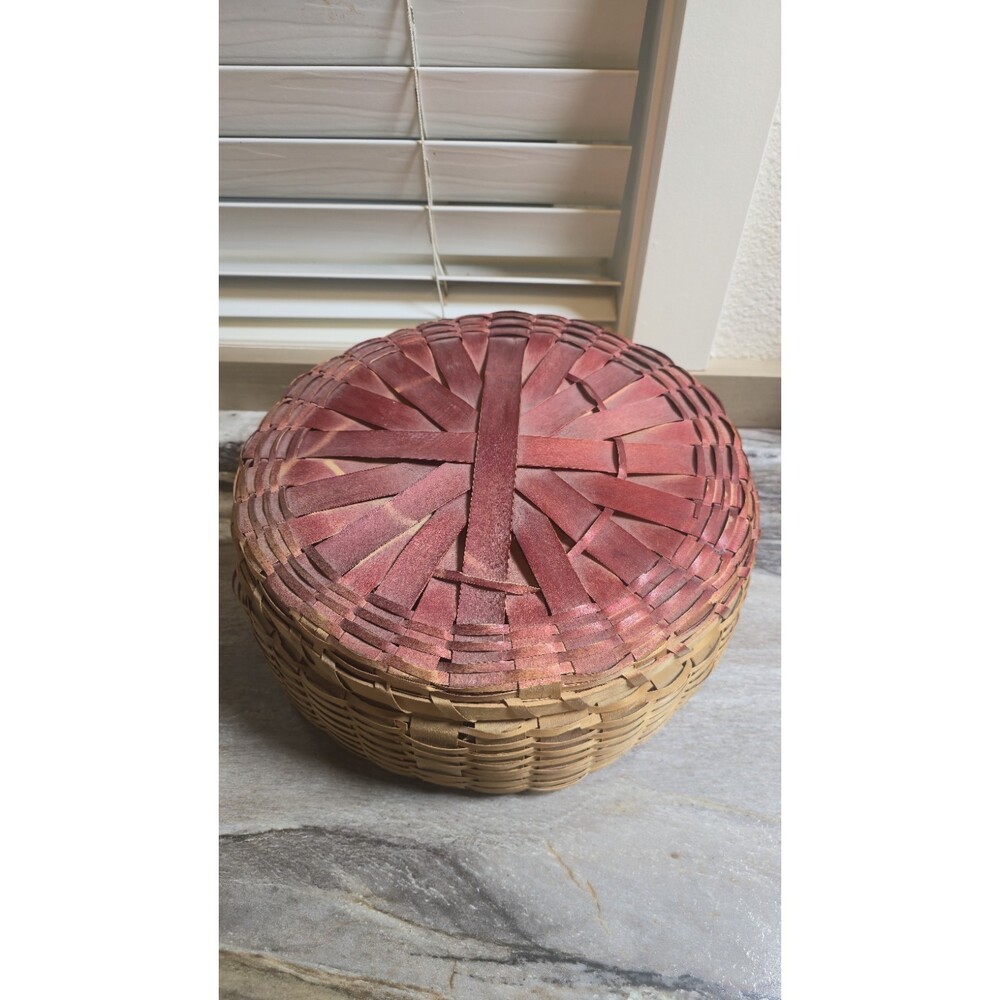 Handwoven Split Wood Lidded Basket Primitive Farmhouse Storage Red Accent 10.5" - Picture 3 of 9